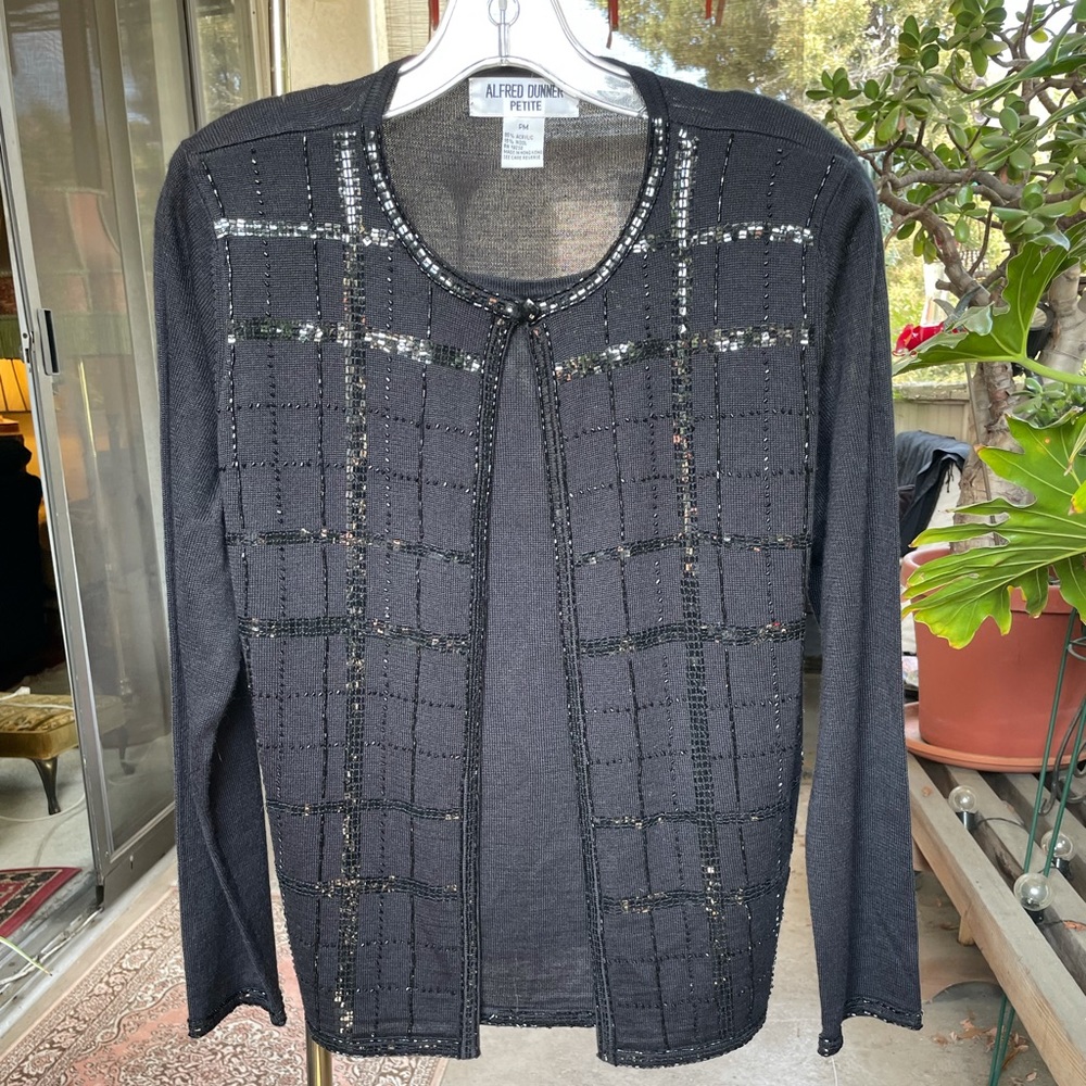 ALFRED DUNNER black sequin and beaded dressy cardigan